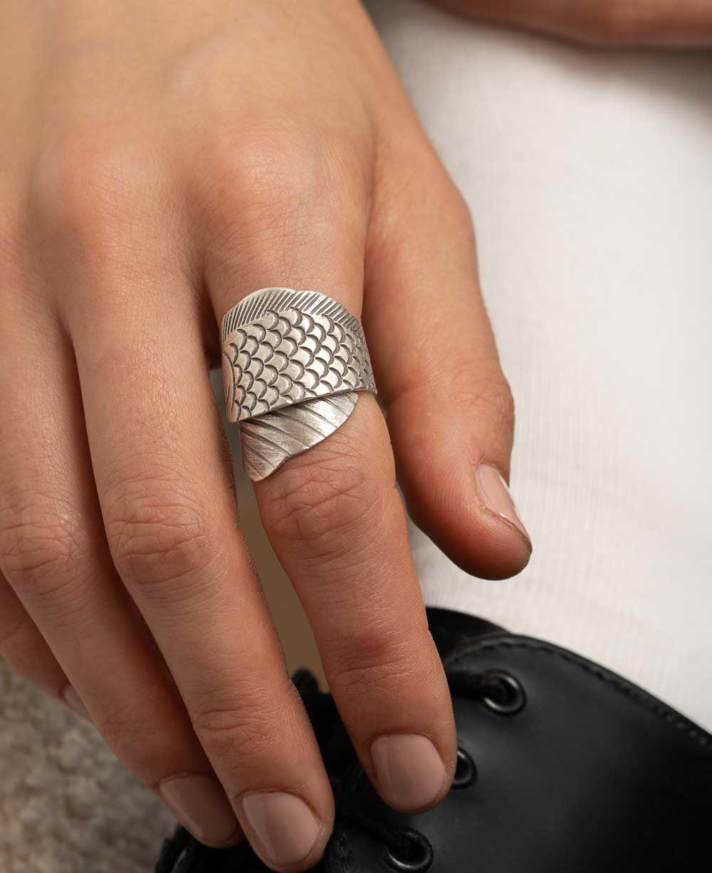 Fish-Wrap Scale-Textured Silver Band Ring
