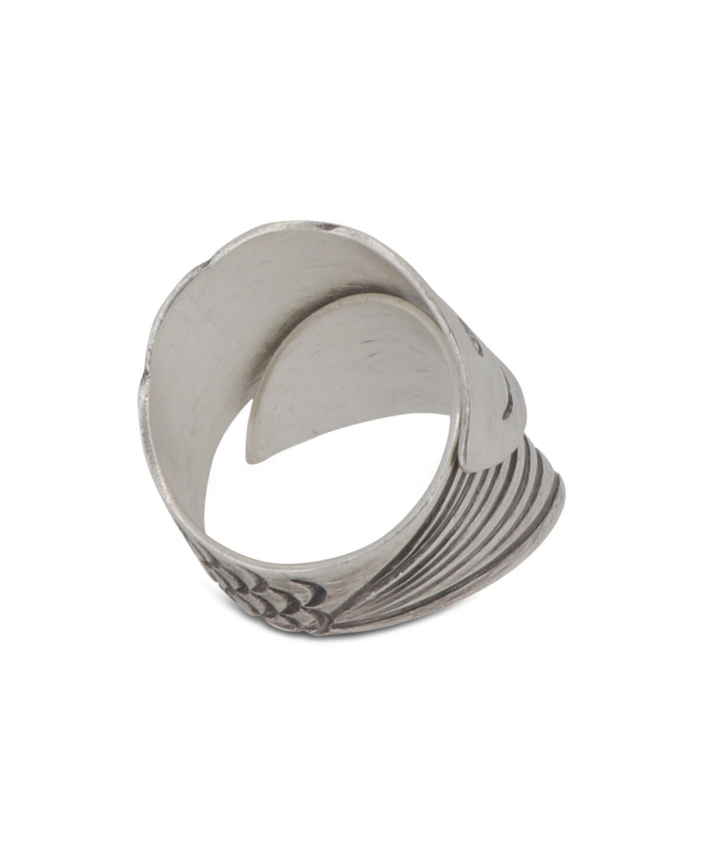 Fish-Wrap Scale-Textured Silver Band Ring