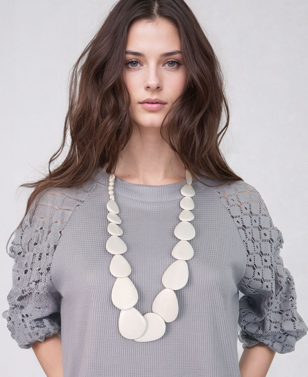 Graduated Guitar-Pick Disc Necklace