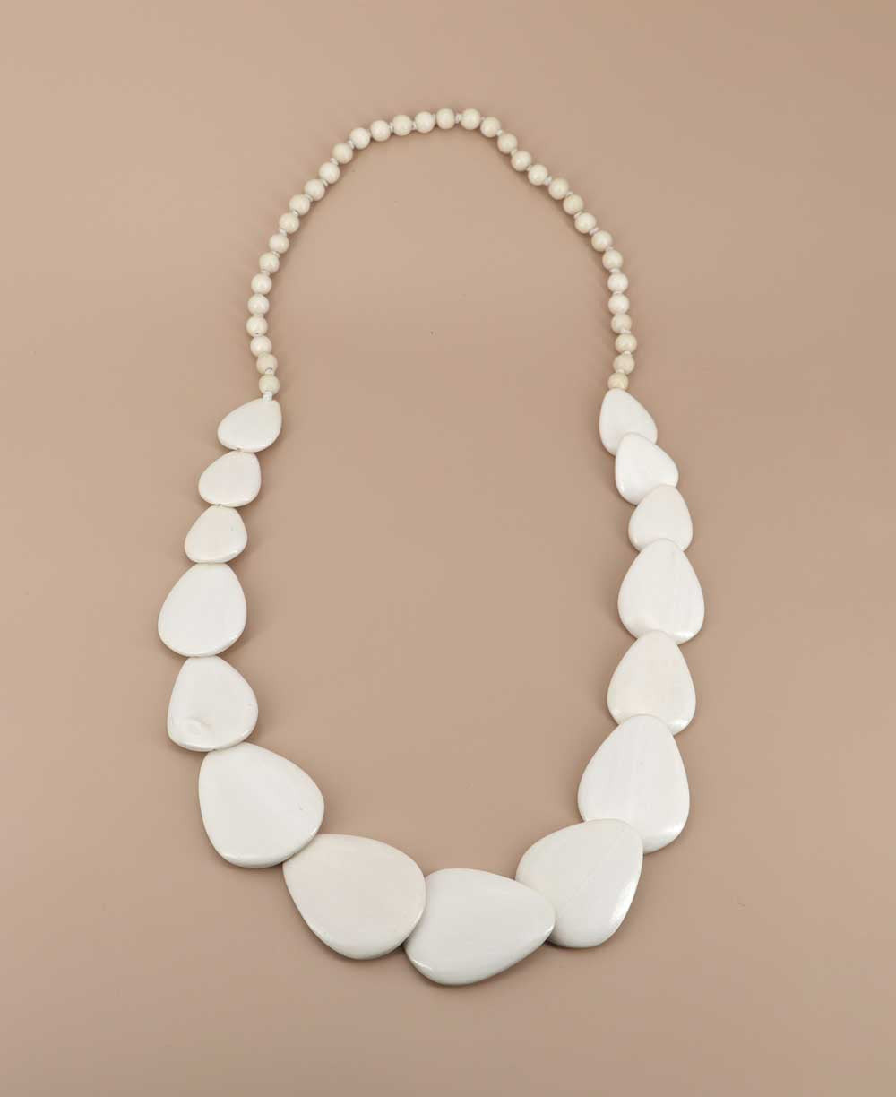 Graduated Guitar-Pick Disc Necklace