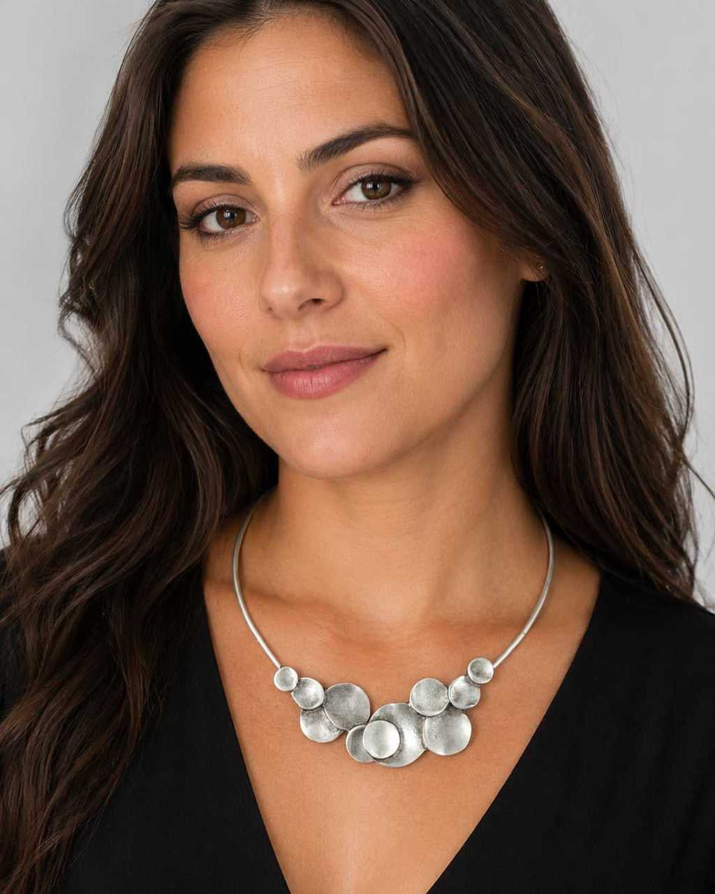 Silver-Toned Collar Necklace with Overlapping Disc Clusters